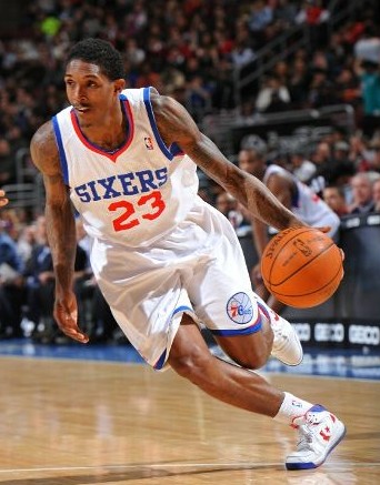 与情怀并重 与情怀并重