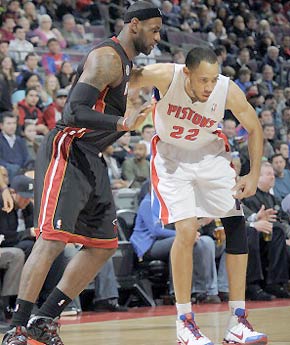 远射与盲目 远射与盲目